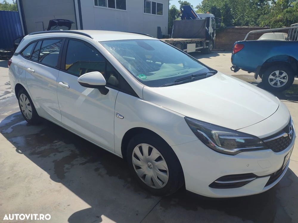 Opel Astra - 2