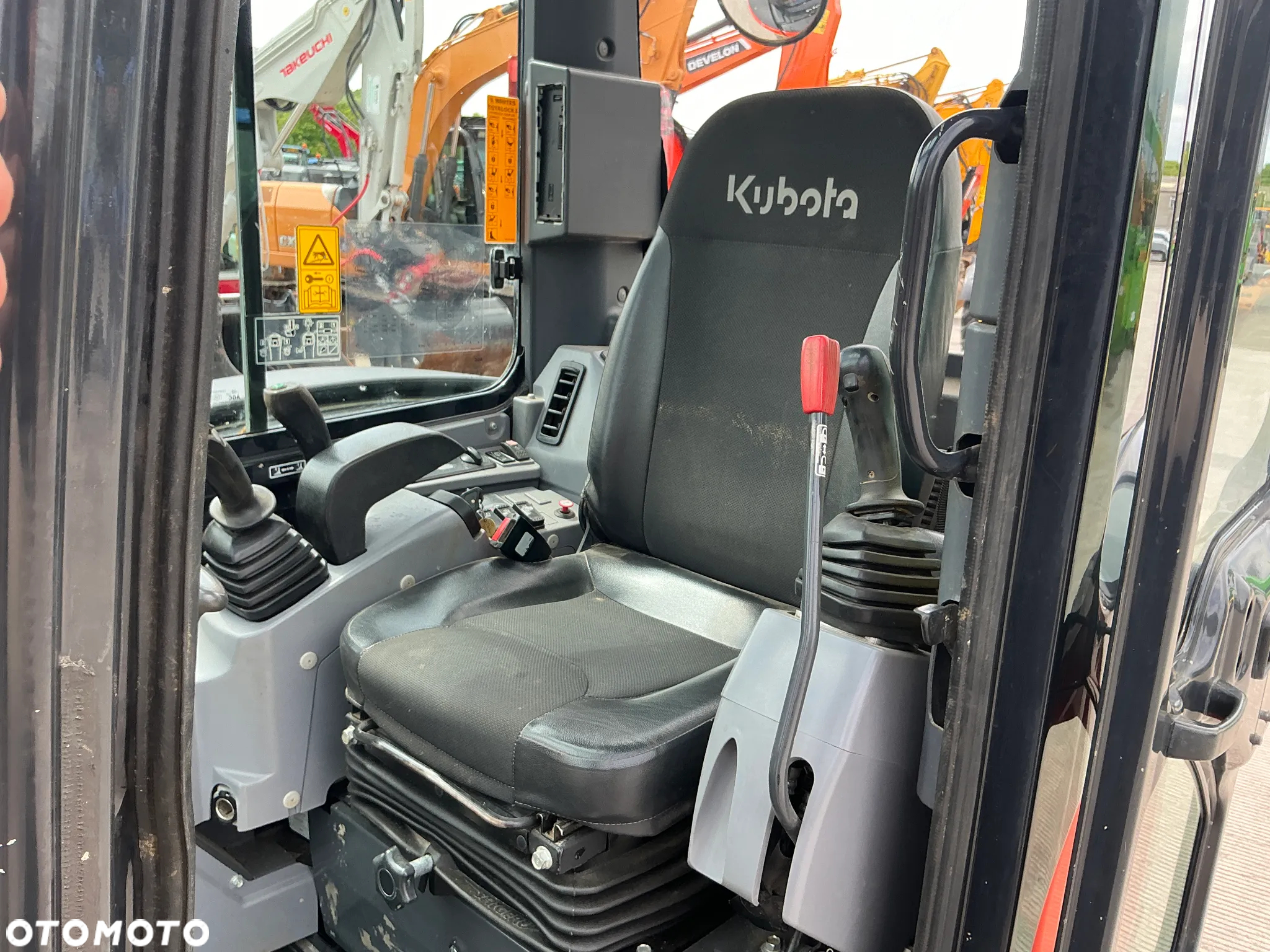 Kubota U55-4 - 11
