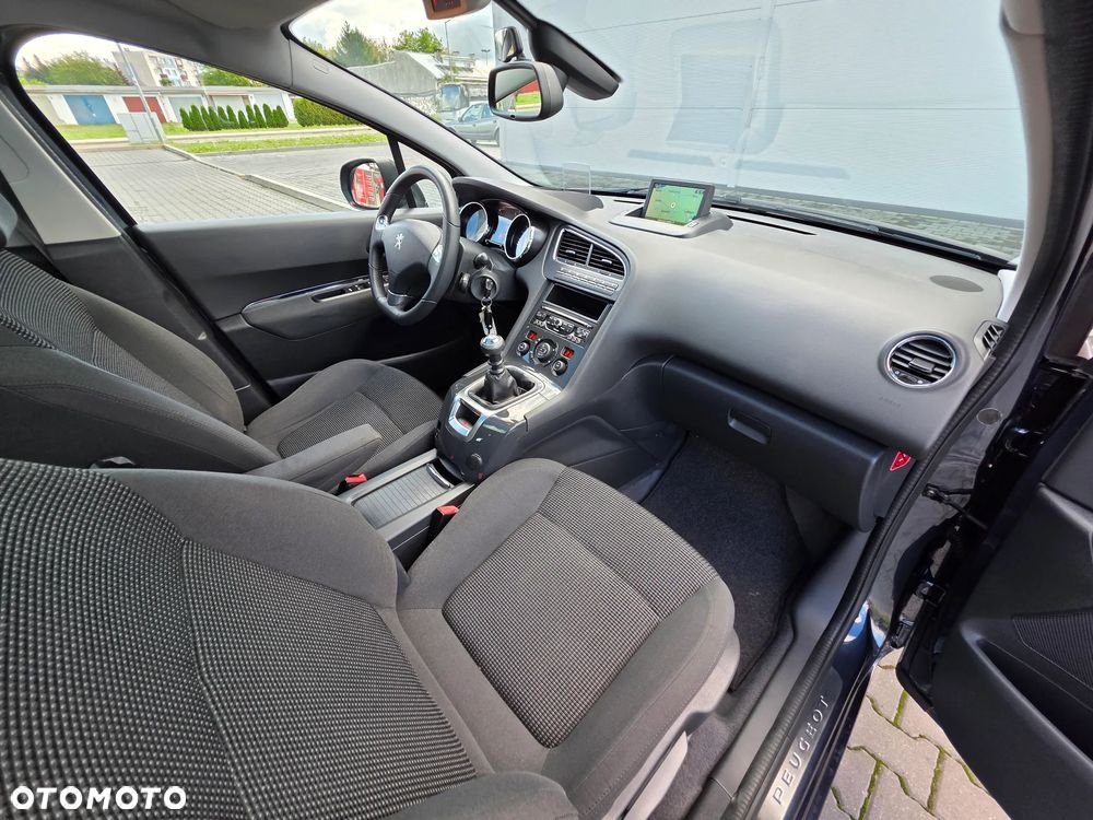 Peugeot 5008 HDI FAP 115 Allure - 22