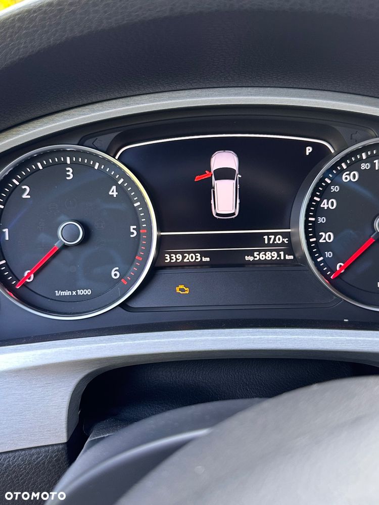 Volkswagen Touareg 3.0 V6 TDI BMT R-Style - 8