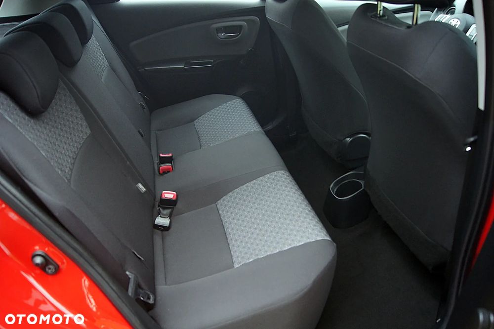Toyota Yaris 1.33 VVT-i Style - 27