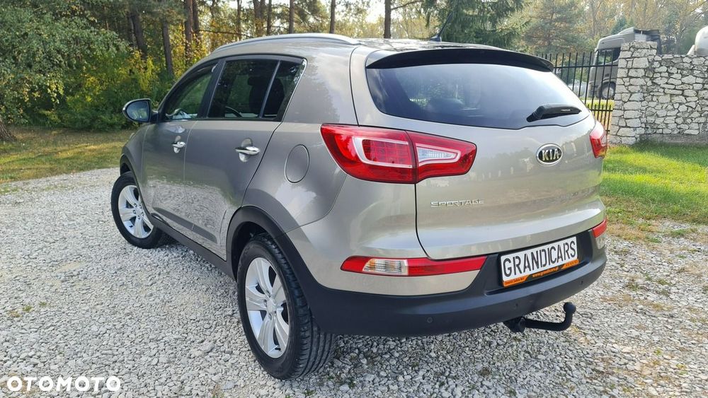 Kia Sportage 2.0 L 2WD - 5