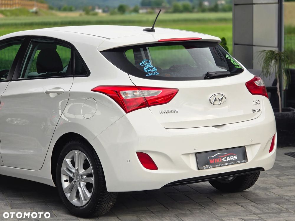 Hyundai i30 1.4 Fifa World Cup Edition - 16