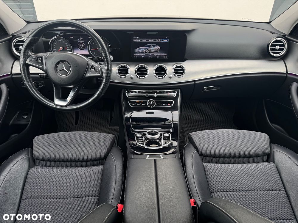 Mercedes-Benz Klasa E 220 d Business Edition 9G-TRONIC - 8