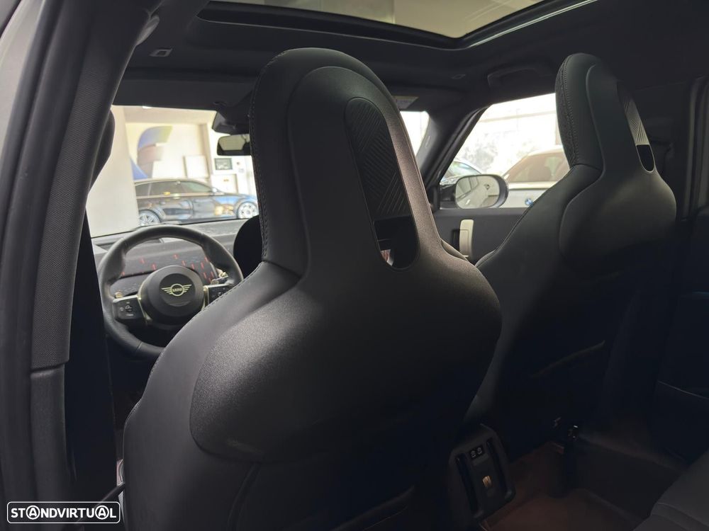 MINI Countryman Cooper SD ALL4 John Cooper Works Auto - 26