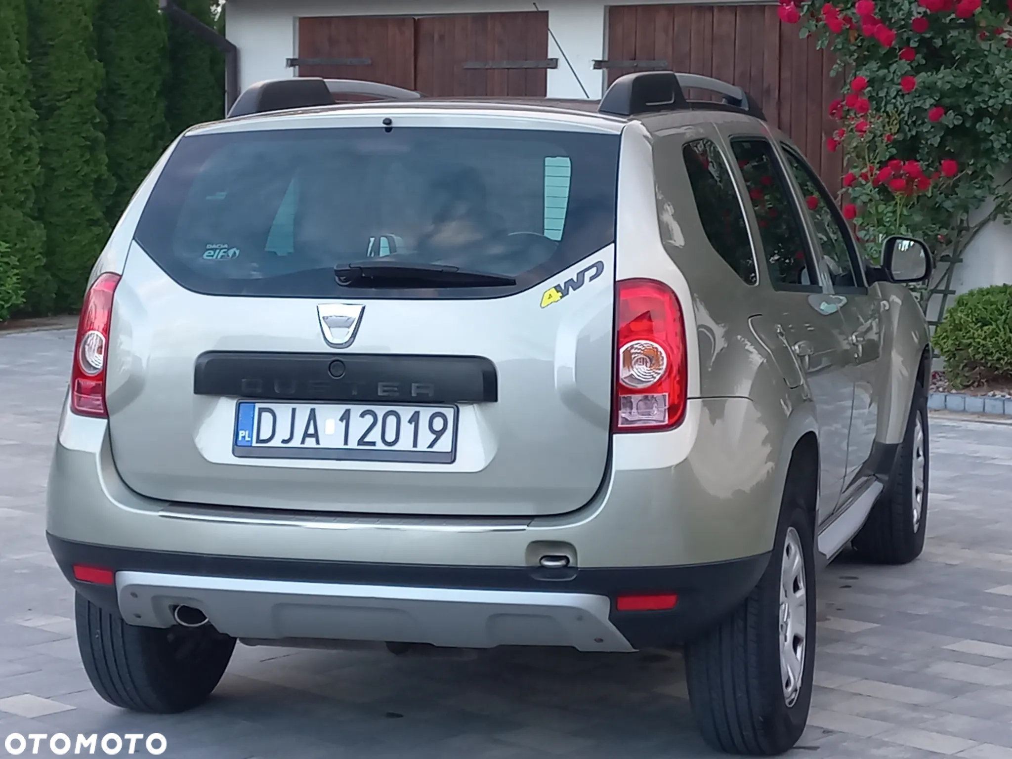 Dacia Duster 1.6 Laureate 4x4 - 25