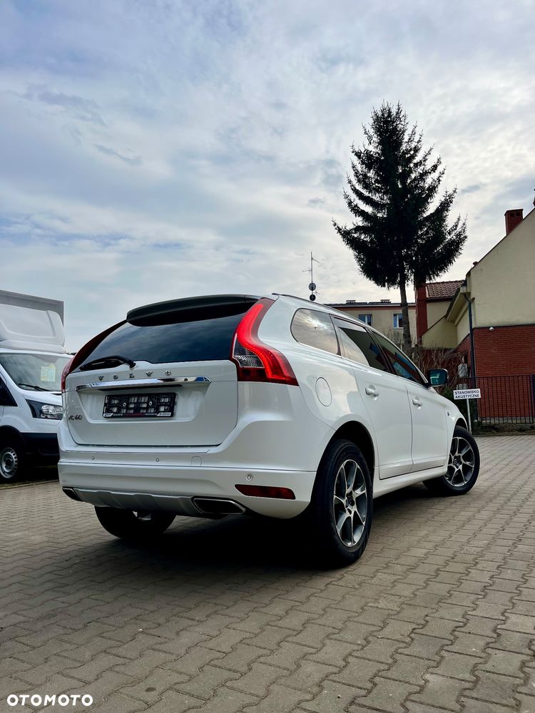 Volvo XC 60 D4 Drive-E Ocean Race - 7