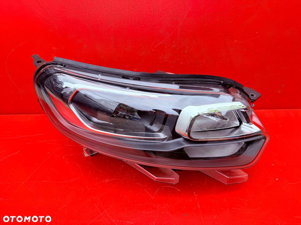 LAMPA PRAWA CITROEN JUMPY  BI XENON EU IDEALNA - 1