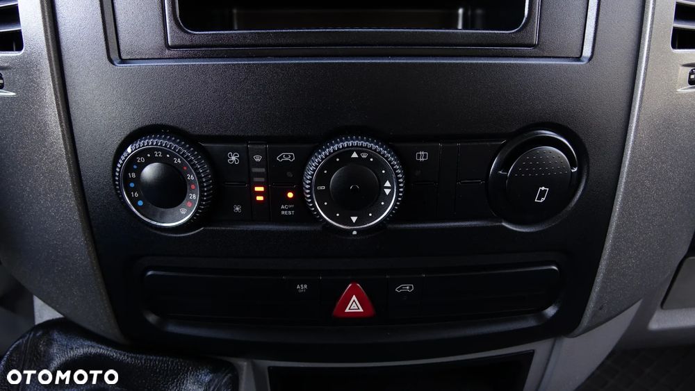 Mercedes-Benz SPRINTER 315 - 23