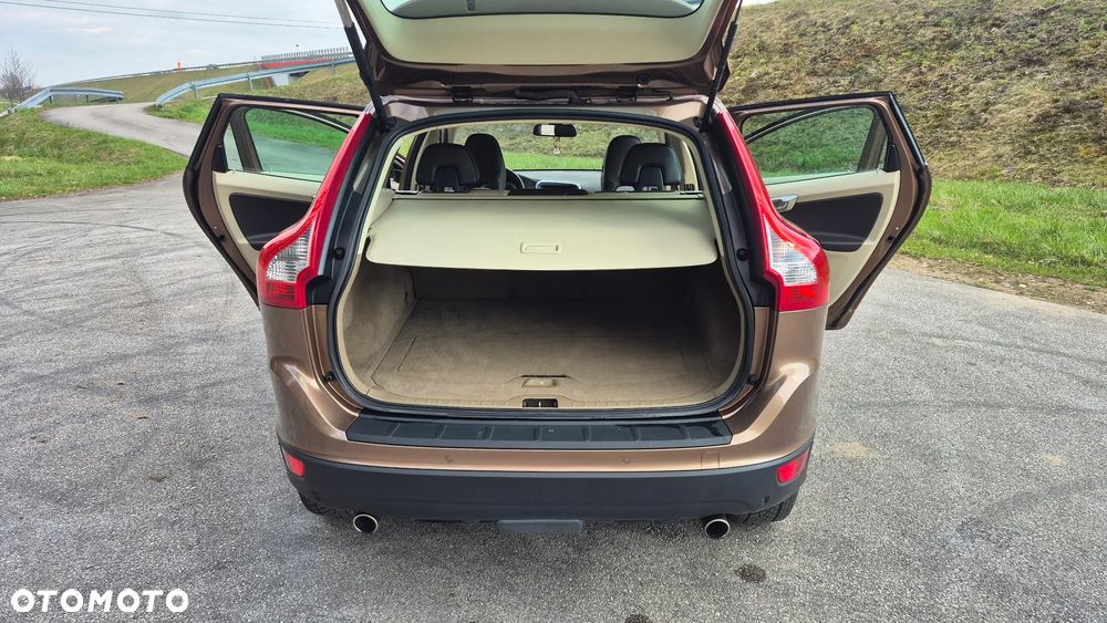 Volvo XC 60 D3 AWD Summum - 17