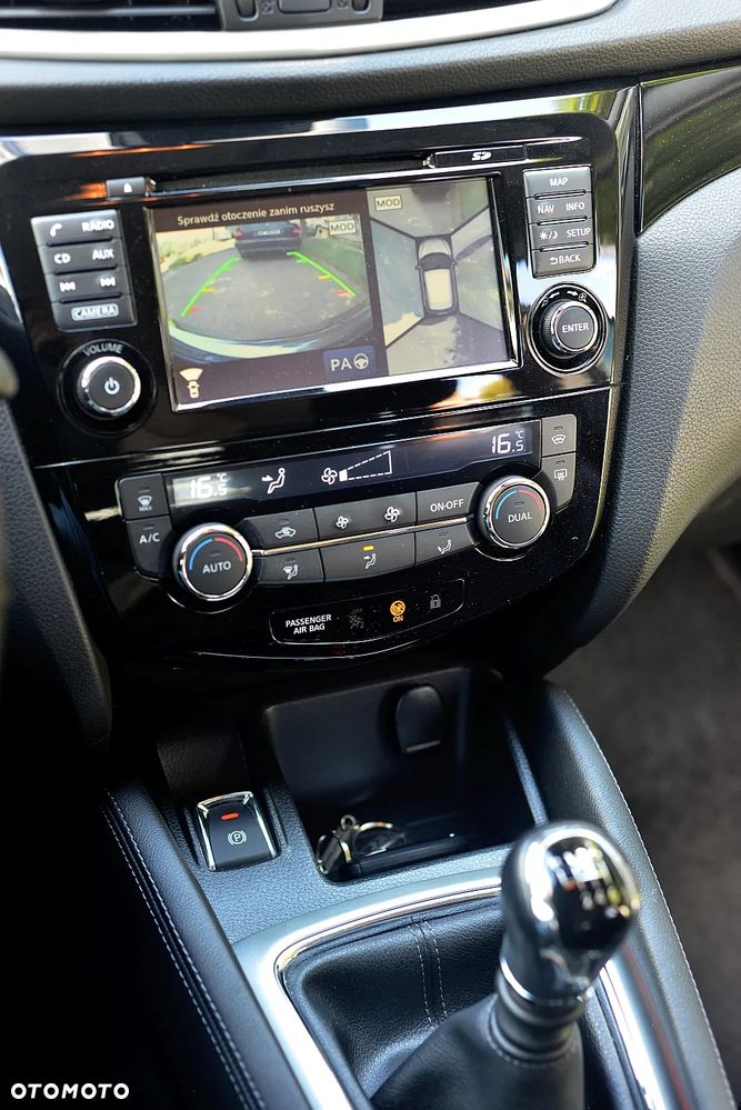 Nissan Qashqai 1.6 DIG-T Tekna - 15