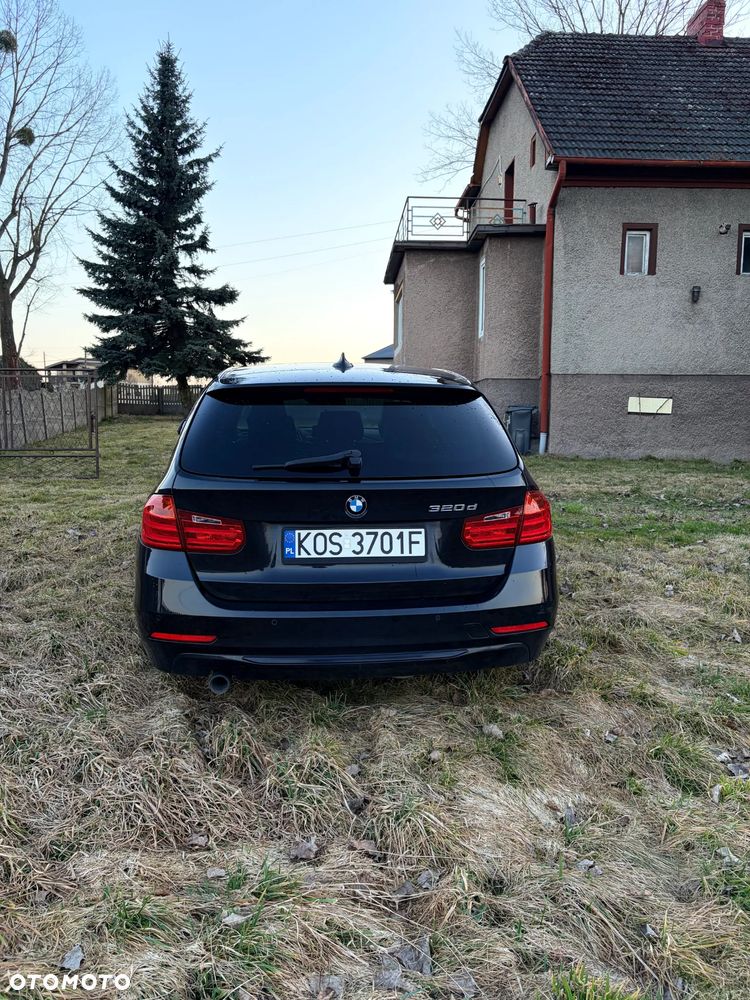 BMW Seria 3 320d Efficient Dynamics Edition Sport Line - 5