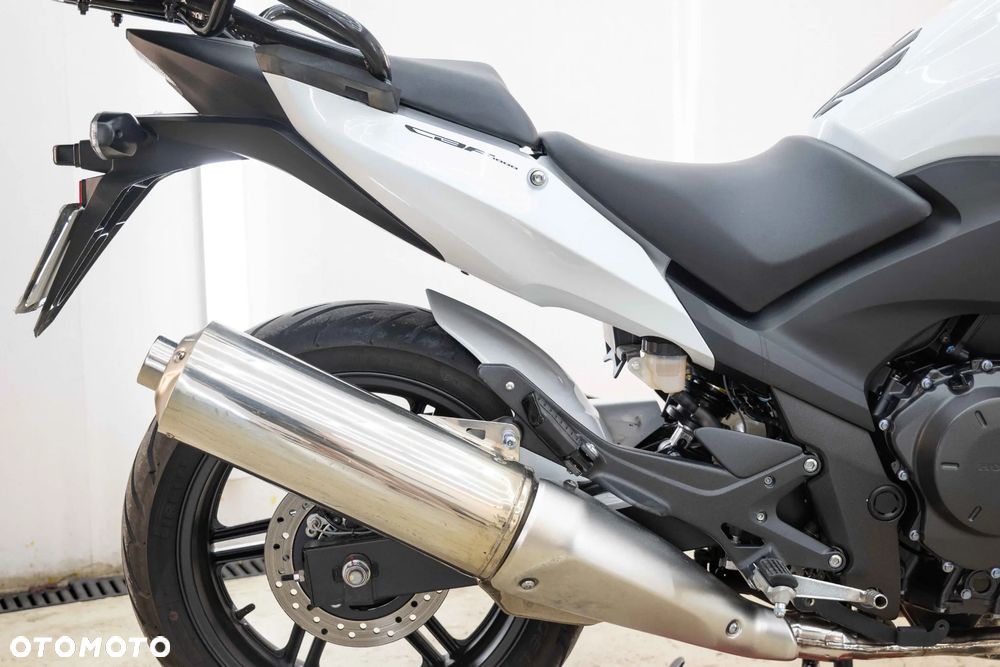 Honda CBF - 15
