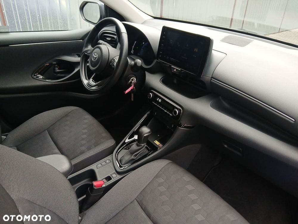 Toyota Yaris Hybrid 1.5 Style - 10