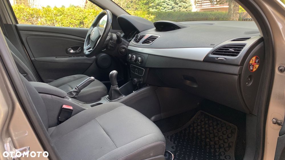 Renault Fluence 1.6 16V Expression - 12