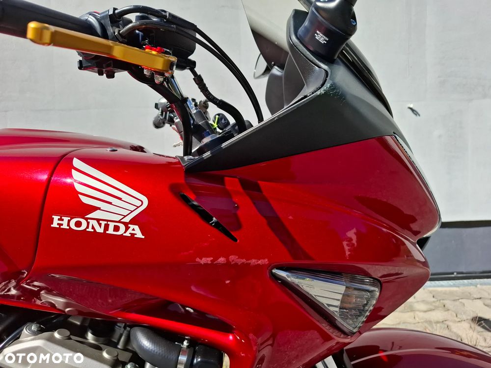 Honda CBF - 12