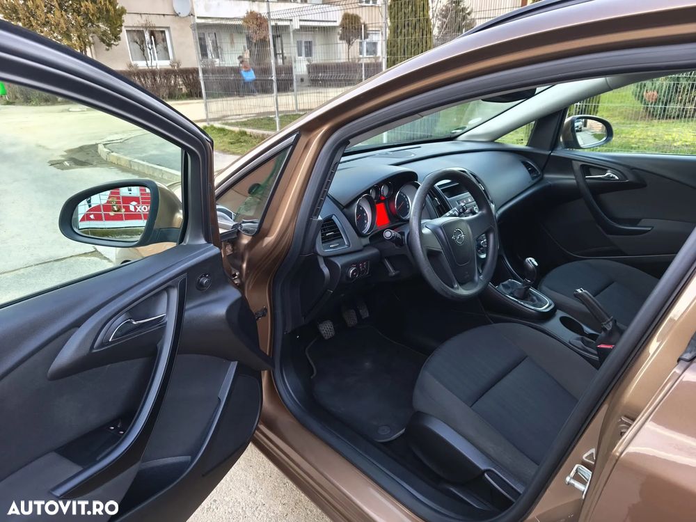 Opel Astra 1.6 CDTI DPF ecoFLEX TourerStart/Stop ENERGY - 3