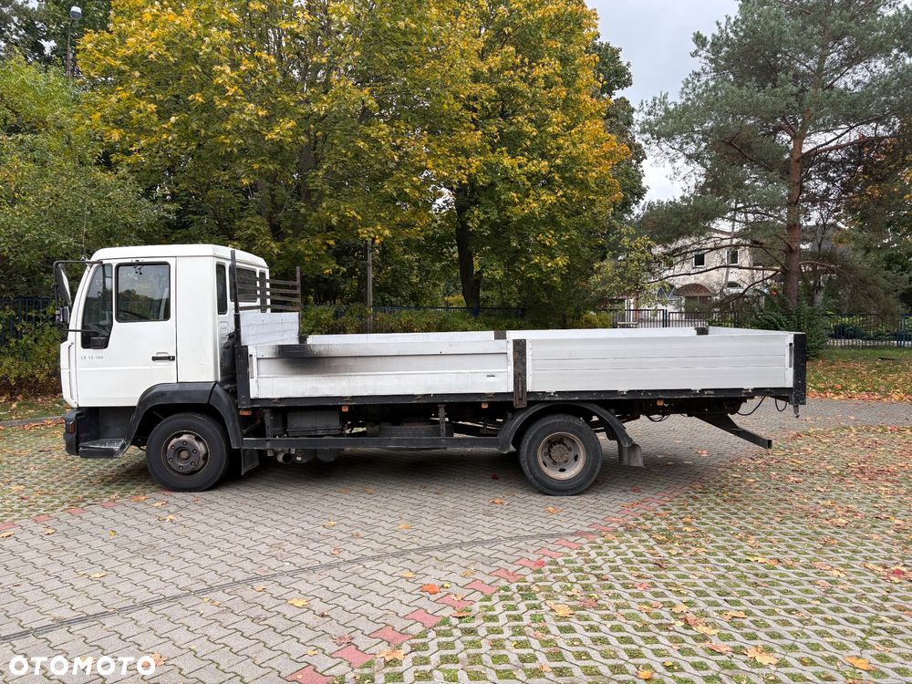MAN LE12.180 4X2 BB - 3