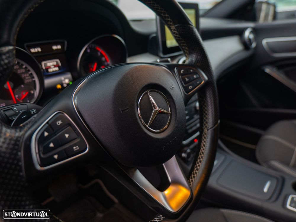 Mercedes-Benz CLA 200 d Shooting Brake Urban Aut. - 14