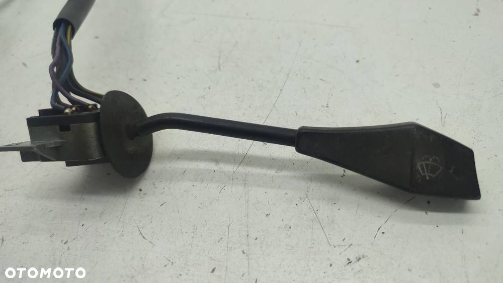 WŁĄCZNIK PRZEŁĄCZNIK WYCIERACZEK BMW 5 E12 EUROPA - 2