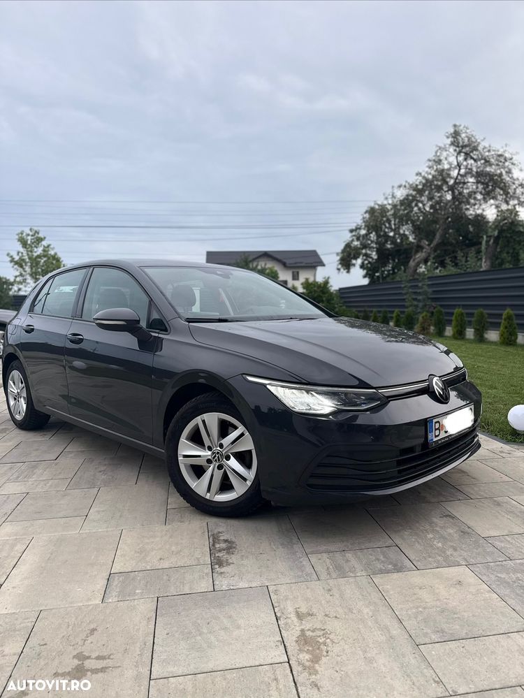 Volkswagen Golf 1.0 TSI Life - 1