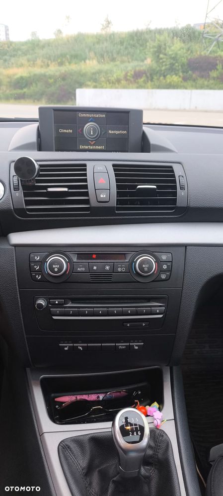 BMW Seria 1 - 15