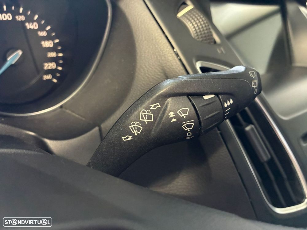 Ford Focus SW 1.5 TDCi Trend+ - 23