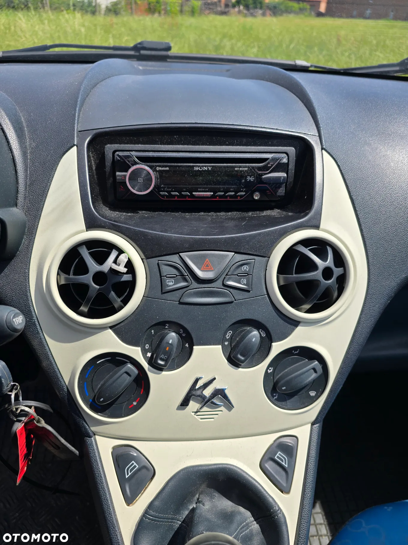 Ford KA 1.2 Digital - 13