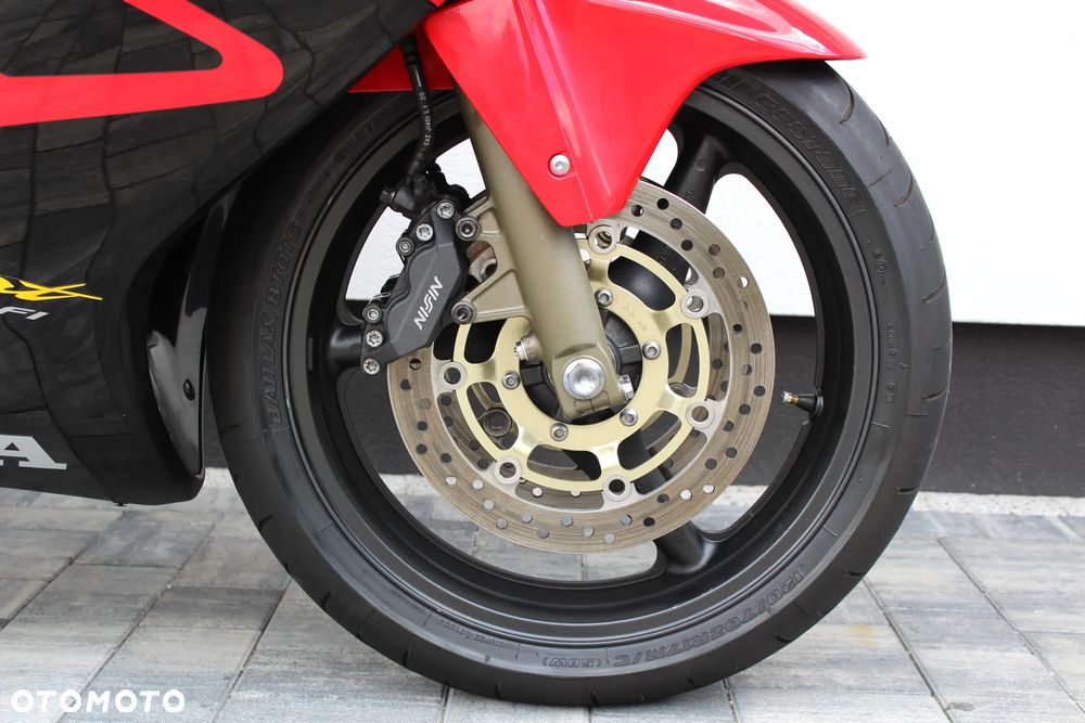 Honda CBR - 18