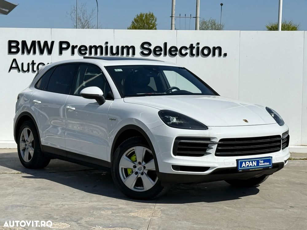 Porsche Cayenne - 3
