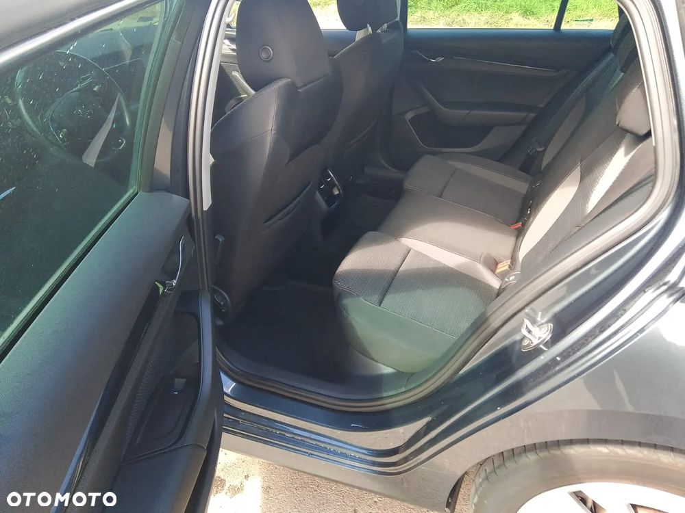 Skoda Octavia 2.0 TDI 4x4 Ambition DSG - 12