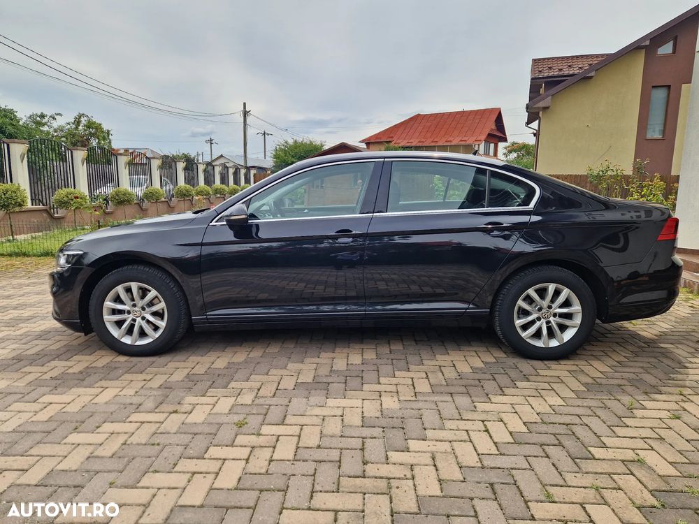 Volkswagen Passat 2.0 TDI DSG Comfortline - 2