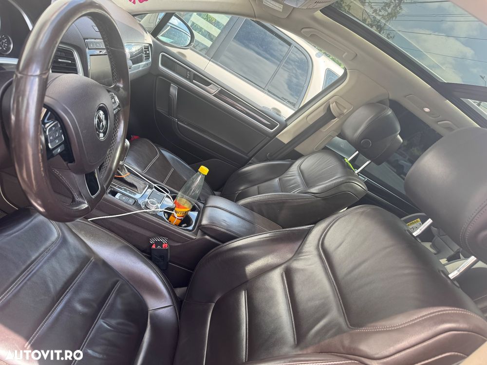 Volkswagen Touareg - 7