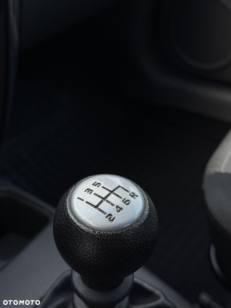 Suzuki SX4 - 5