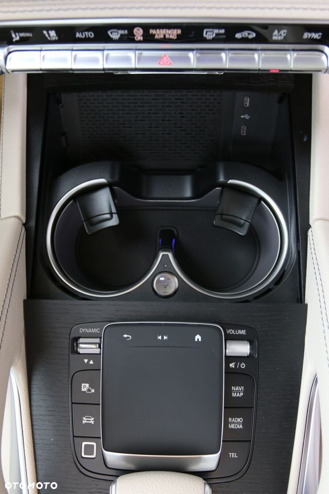 Mercedes-Benz GLE - 39