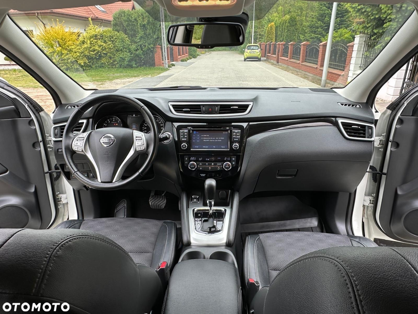 Nissan Qashqai 1.2 DIG-T Xtronic TEKNA - 21