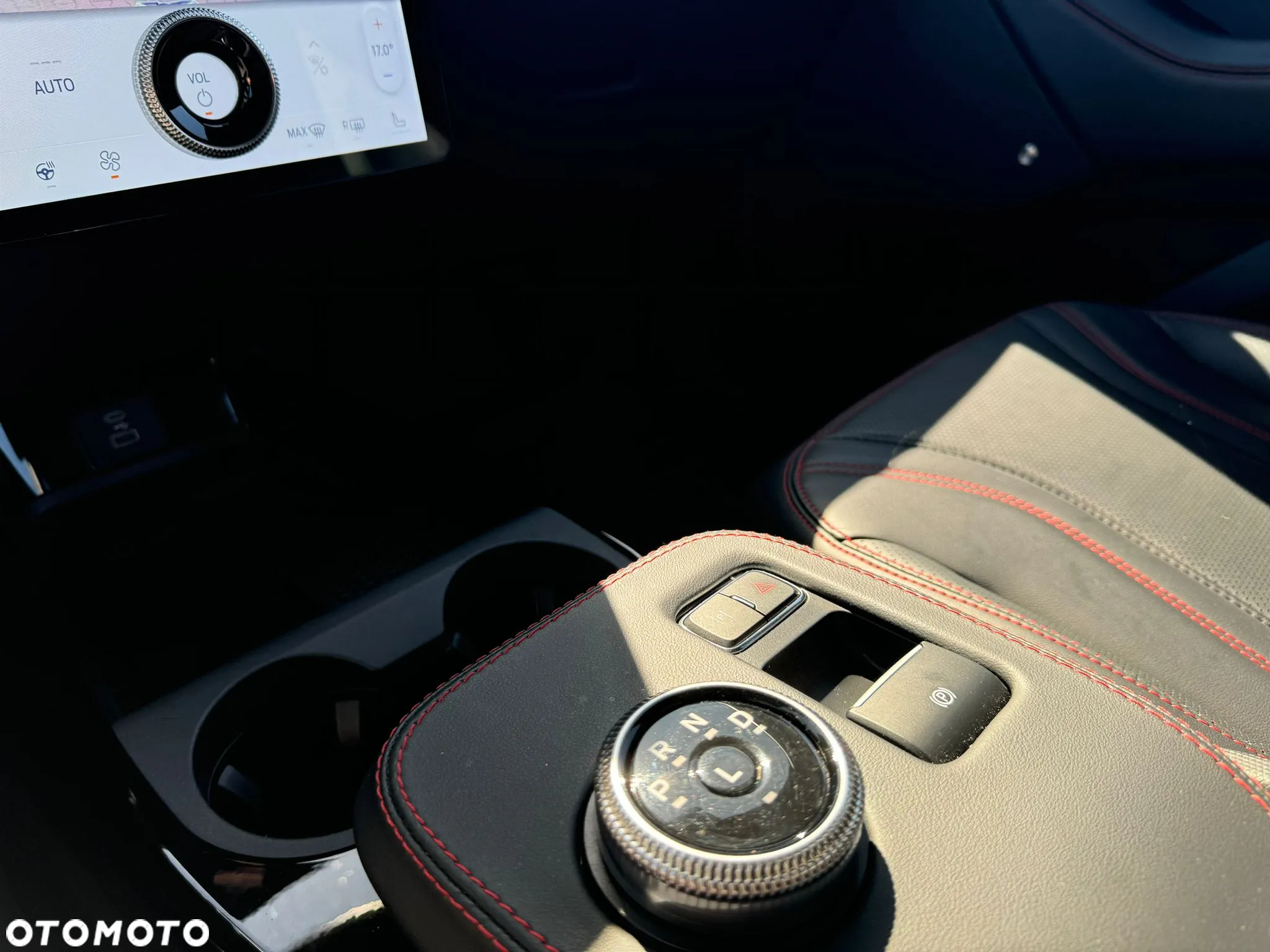 Ford Mustang Mach-E 98kWh AWD First Edition - 16