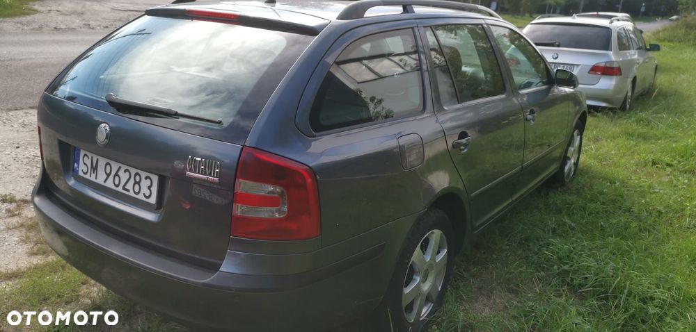 Skoda Octavia 1.8 TSI Ambiente - 15