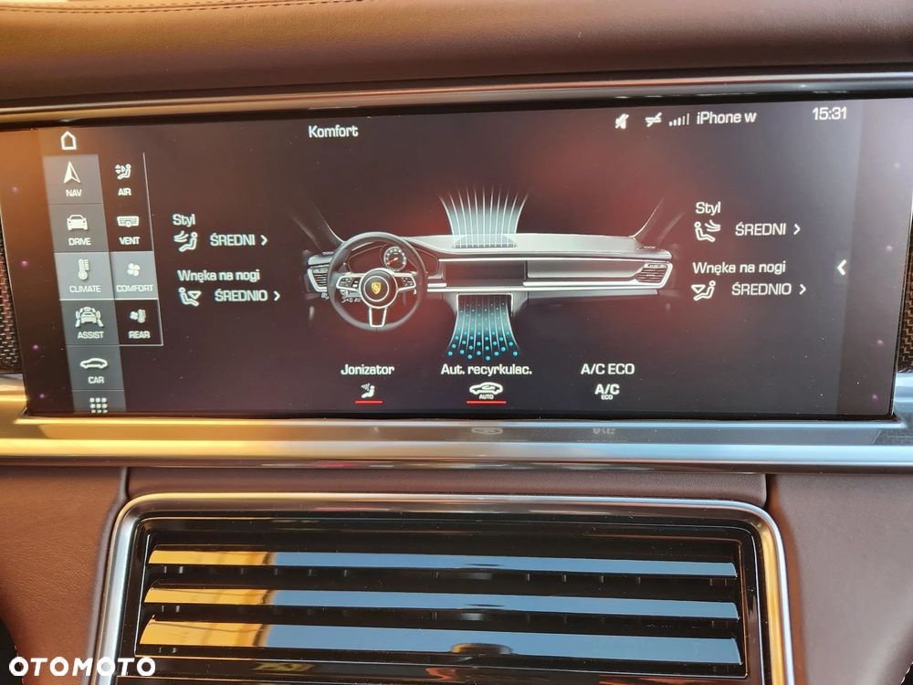 Porsche Panamera Turbo - 31