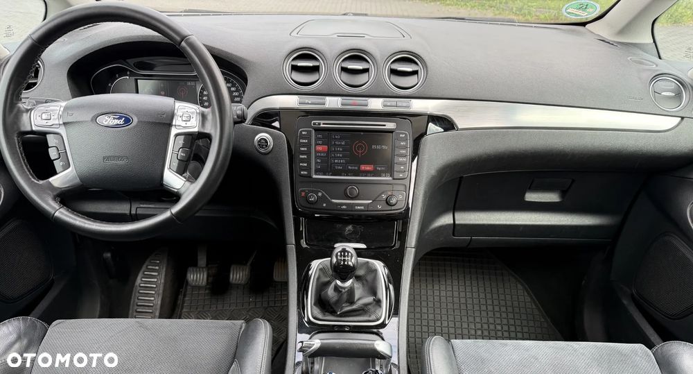 Ford Galaxy 2.0 TDCi Titanium - 11
