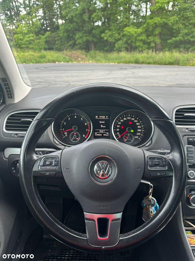 Volkswagen Golf 1.4 TSI Highline DSG - 13