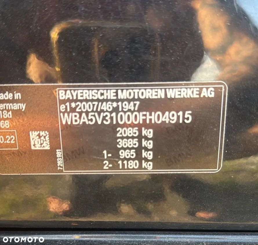 BMW Seria 3 318d - 18