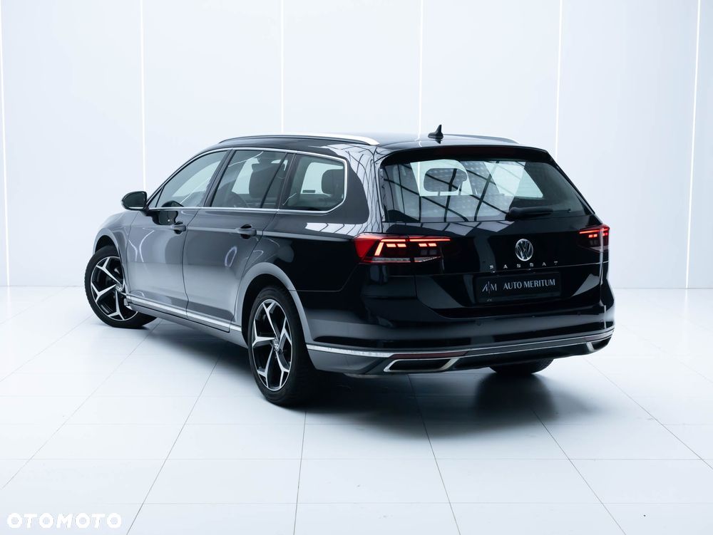 Volkswagen Passat Variant 2.0 TSI Business DSG - 9