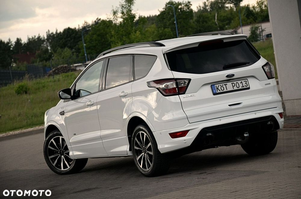 Ford Kuga - 13