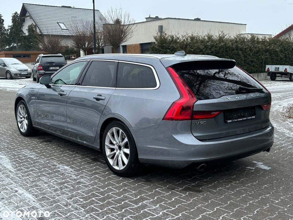 Volvo V90 D5 AWD Geartronic Momentum - 3