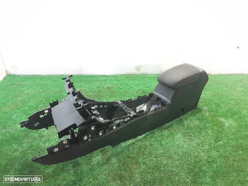 APOIO DE BRAÇOS VOLKSWAGEN GOLF - 1