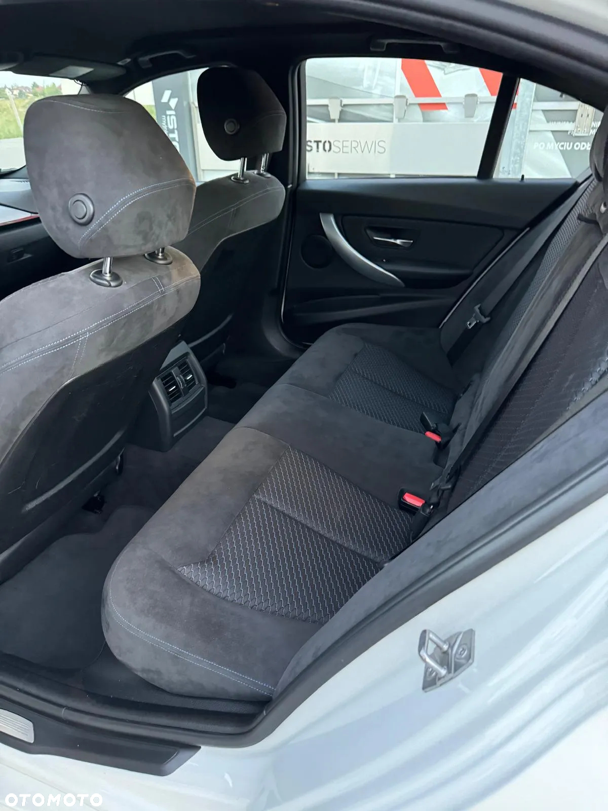 BMW Seria 3 330d M Sport EU6 - 10