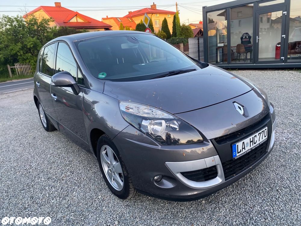 Renault Scenic 1.6 16V 110 Dynamique - 3