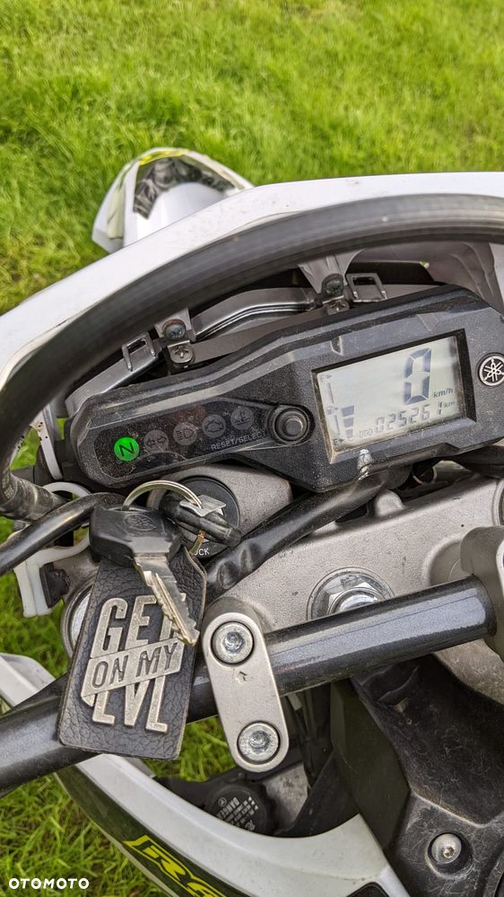 Yamaha WR - 7