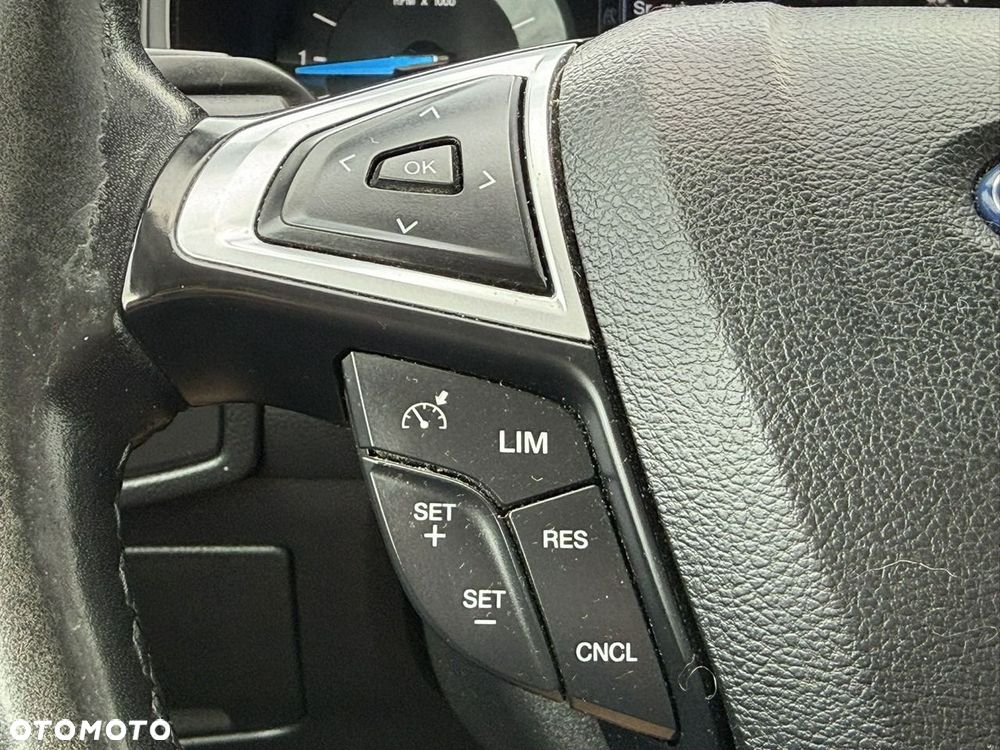 Ford S-Max 2.0 TDCi Trend - 13